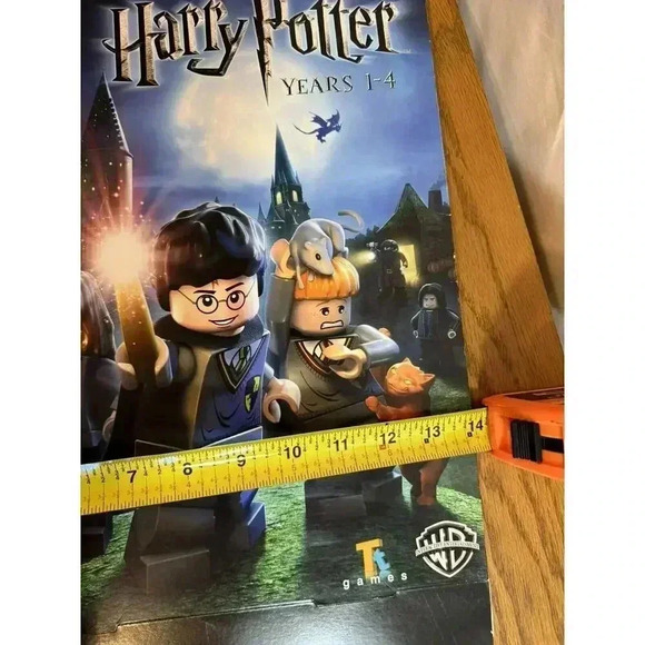  & Harry‎ Potter Years1-4 Promo Cardboard Box 24”x14” xbox, PS3, wii...